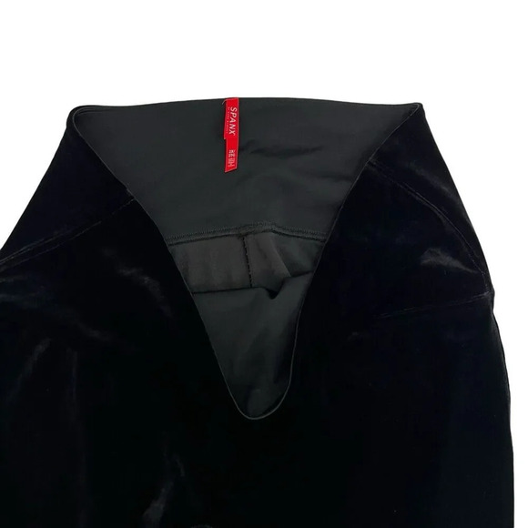 SPANX Black Velvet Tummy Control High Waisted Leggings Pants Stretch Gothic 2X - Picture 6 of 9